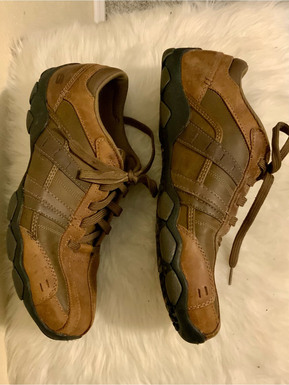 Skechers Men's Brown Leather & Suede Lace-Up Sneakers Diameter Vassel size 12 - Picture 2 of 5